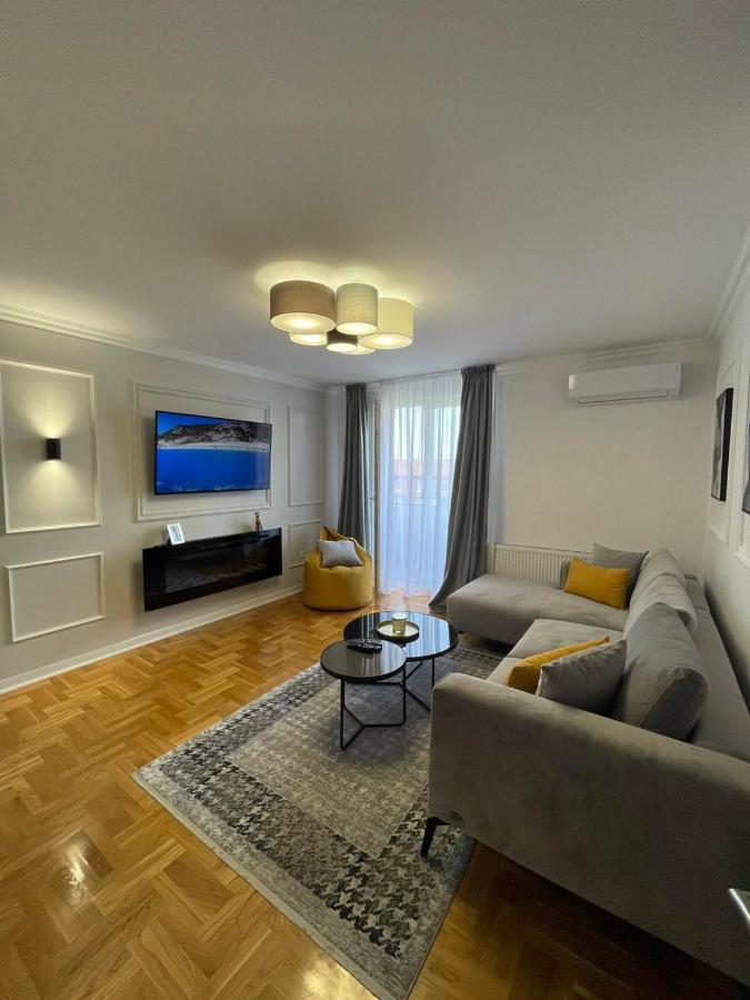 Penny stan na dan Apartment Bijeljina Bagian luar foto