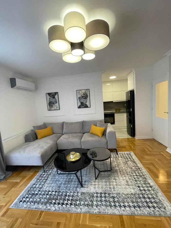 Penny stan na dan Apartment Bijeljina Bagian luar foto